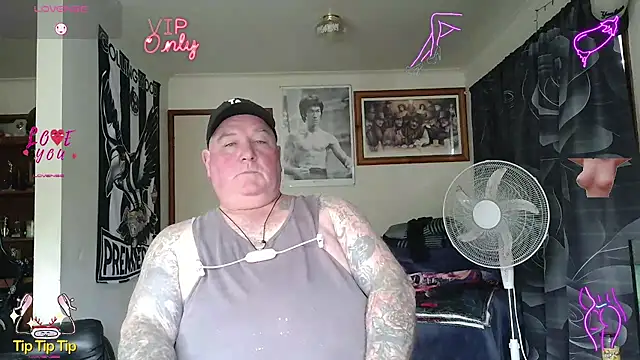 KINKYBLUEYES69 Pertunjukan Webcam