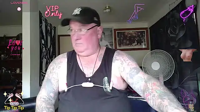عرض كام KINKYBLUEYES69