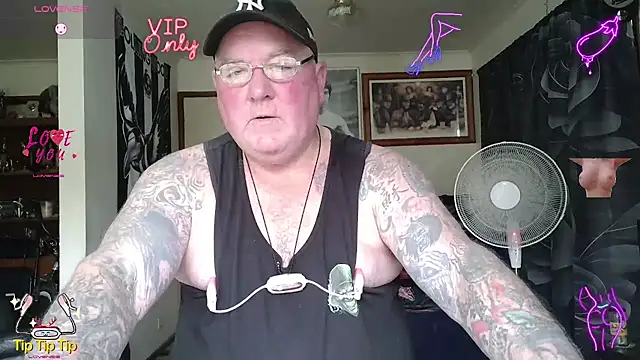 Show Webcam de KINKYBLUEYES69