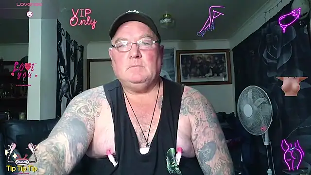 KINKYBLUEYES69 – webcam-show