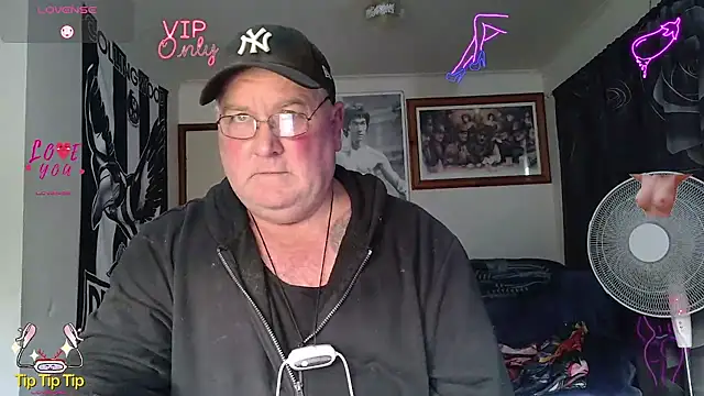 KINKYBLUEYES69のウェブカメラショー