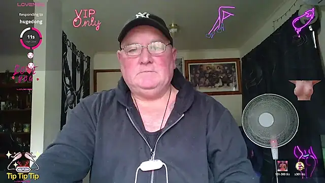 KINKYBLUEYES69 webkamerás műsora