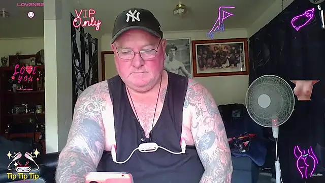 عرض كام KINKYBLUEYES69