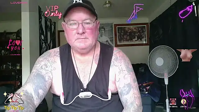 KINKYBLUEYES69n Webbikameraesitys