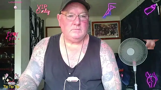 KINKYBLUEYES69n Webbikameraesitys