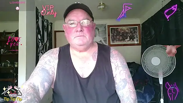 KINKYBLUEYES69 Webcam-Show