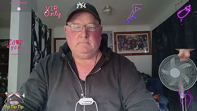 KINKYBLUEYES69 在線直播表演