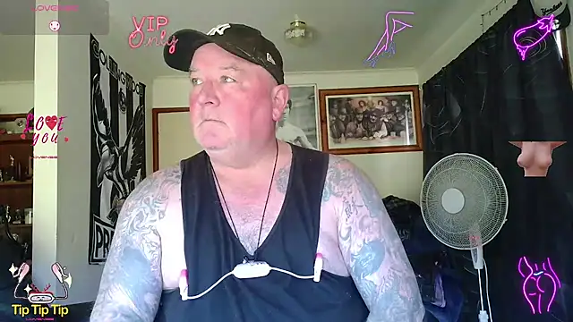 Webkamerová show KINKYBLUEYES69
