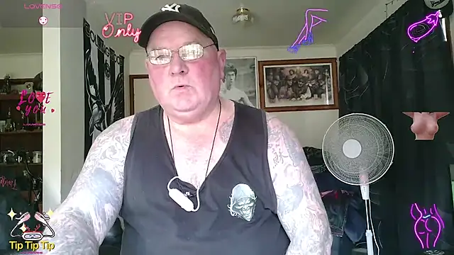 KINKYBLUEYES69n Webbikameraesitys