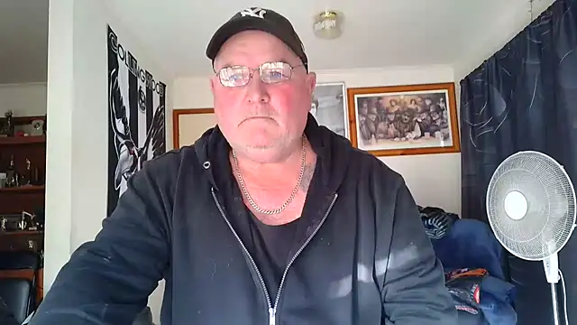 KINKYBLUEYES69 Pertunjukan Webcam