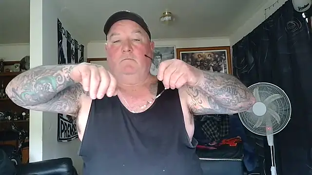 KINKYBLUEYES69 Webcamshow