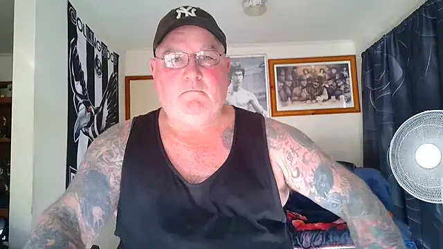KINKYBLUEYES69 Webcamshow