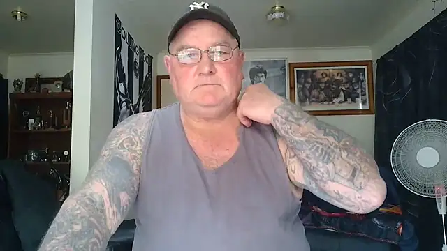 KINKYBLUEYES69 Webcamshow