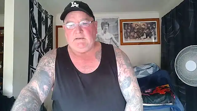 KINKYBLUEYES69n Webbikameraesitys