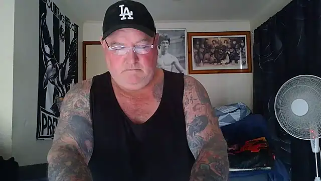 KINKYBLUEYES69n Webbikameraesitys