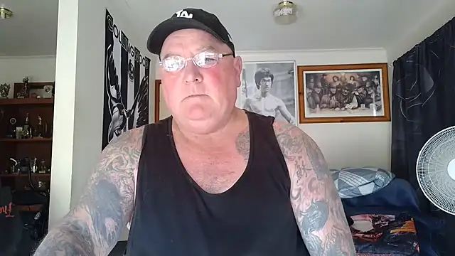Вебкам-шоу KINKYBLUEYES69