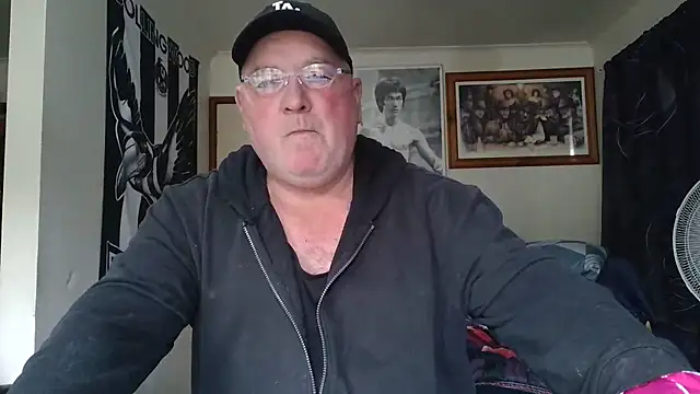 KINKYBLUEYES69n Webbikameraesitys