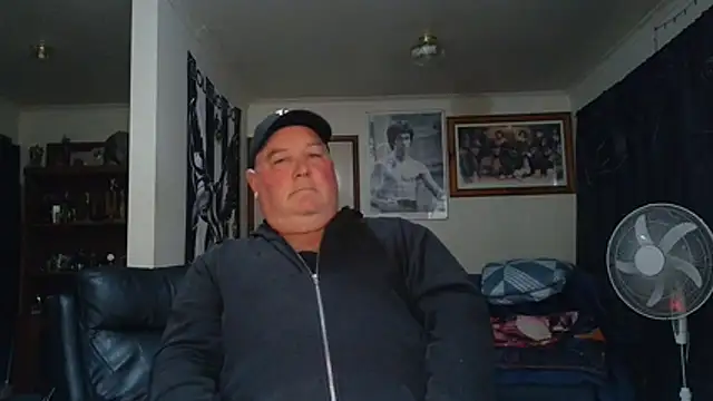 Webkamerová show KINKYBLUEYES69