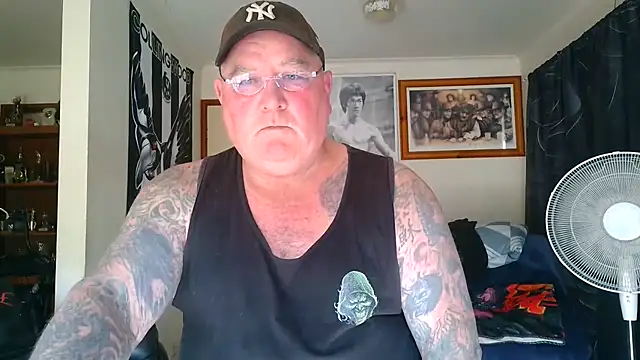 عرض كام KINKYBLUEYES69