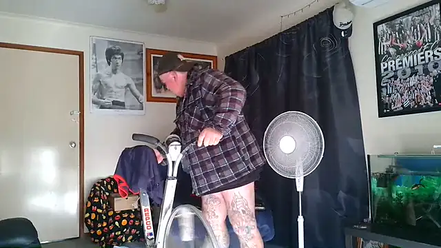 KINKYBLUEYES69 Webcam show
