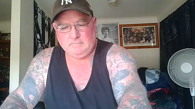 عرض كام KINKYBLUEYES69