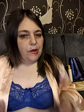 HousewifeMilf_Courtney's Webcam Show