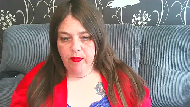 Naughty_MILF_Courtneyのウェブカメラショー