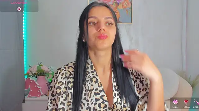 Sarabecker élő XXX-chatje