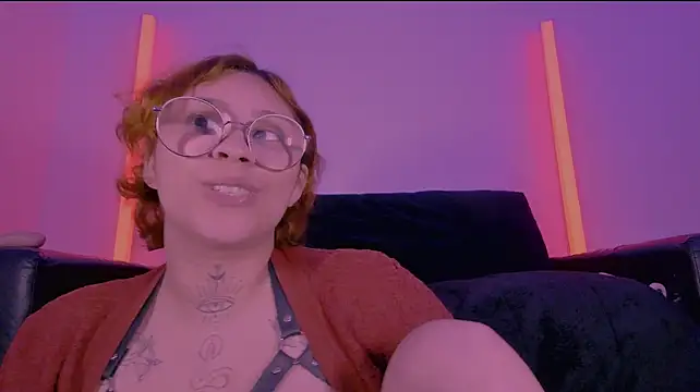 Lilmuh_ – Naživo XXX chat