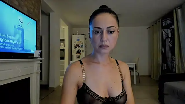 OliviaSirena Adlı Modelin Web Kamerası Şovu