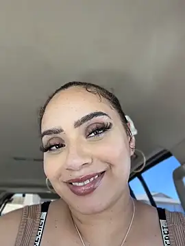 Webkamerová show CarmelaAnthony