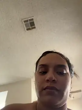הופעת וובקאם של CarmelaAnthony
