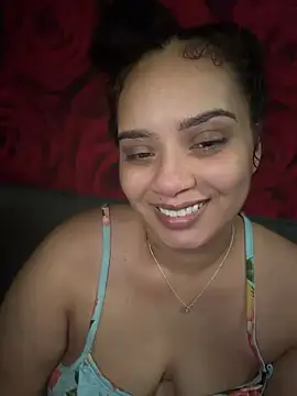 CarmelaAnthonyn Webbikameraesitys
