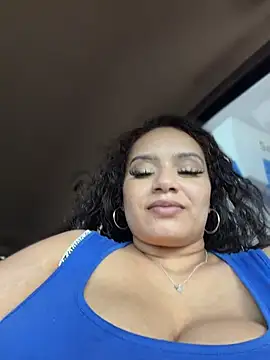 Show modela CarmelaAnthony na web-kameri