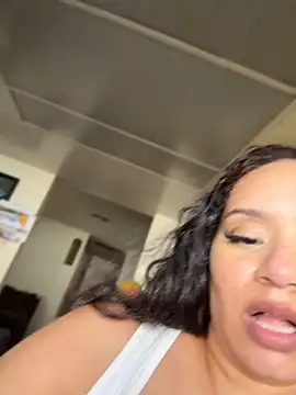 הופעת וובקאם של CarmelaAnthony