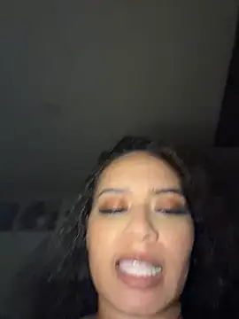 CarmelaAnthony: вебкам-шоу