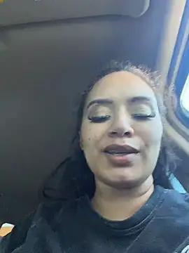 הופעת וובקאם של CarmelaAnthony