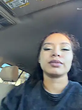 CarmelaAnthonyn Webbikameraesitys