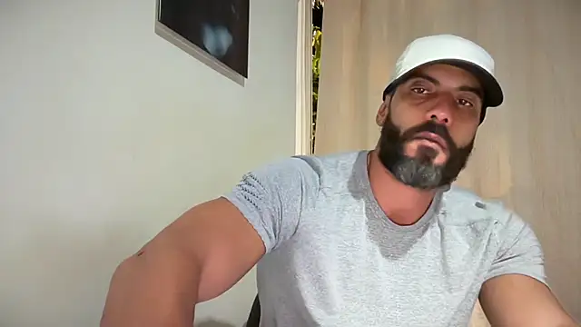 romeolovedark Adlı Modelin Web Kamerası Şovu