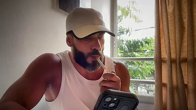 Show de romeolovedark na webcam