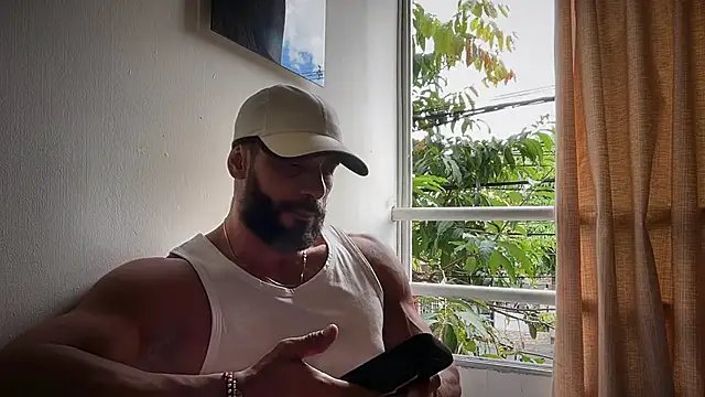 Show de romeolovedark na webcam