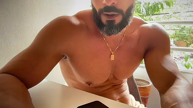 Show modela romeolovedark na web-kameri