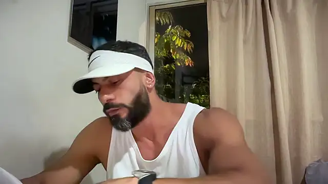 عرض كام romeolovedark