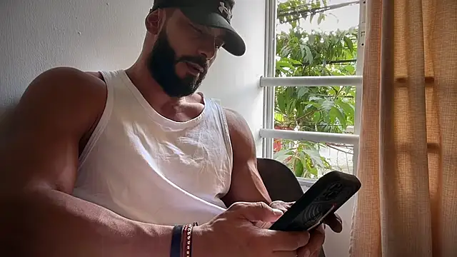romeolovedark Adlı Modelin Web Kamerası Şovu