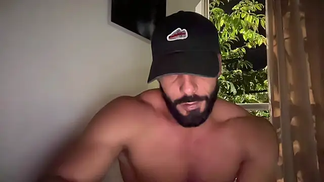 Show de romeolovedark na webcam