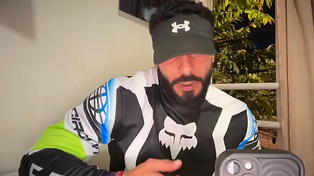عرض كام romeolovedark