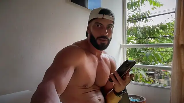 romeolovedark's Webcam Show