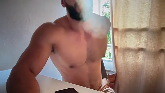 romeolovedarkn Webbikameraesitys