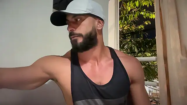 Show de romeolovedark na webcam
