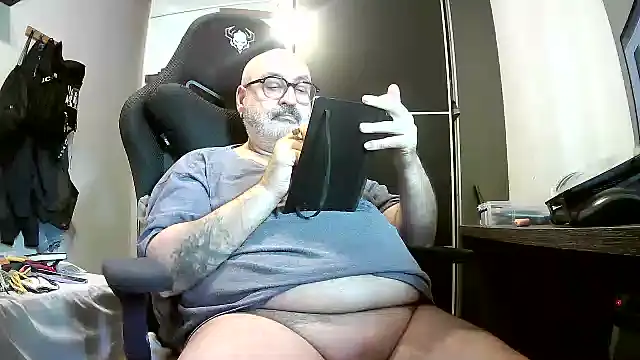 Nanferplus71's Webcam Show